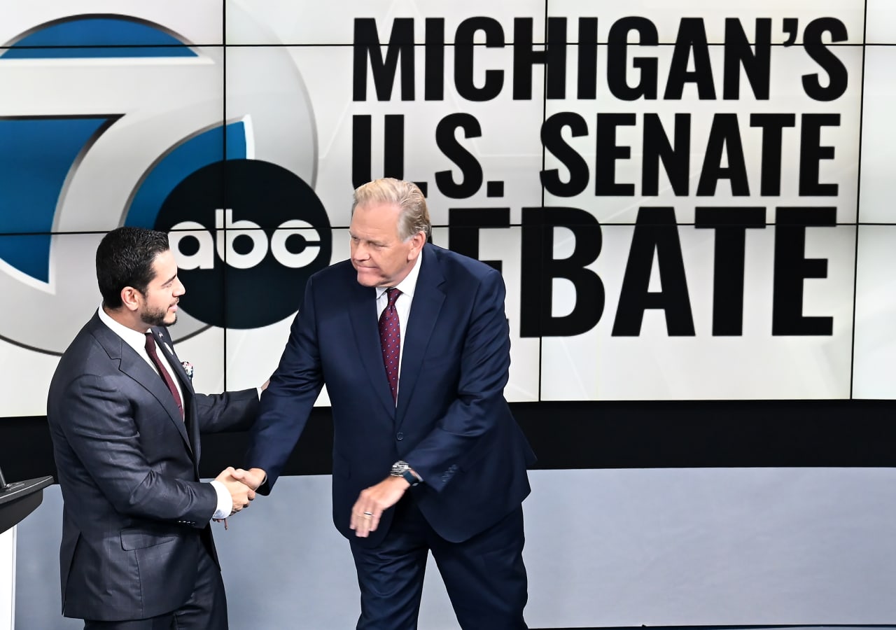 A bigger-than-expected win for Democrats in the midterms could deliver ‘short-lived weakness’ for stocks, strategists say — Austin Business news