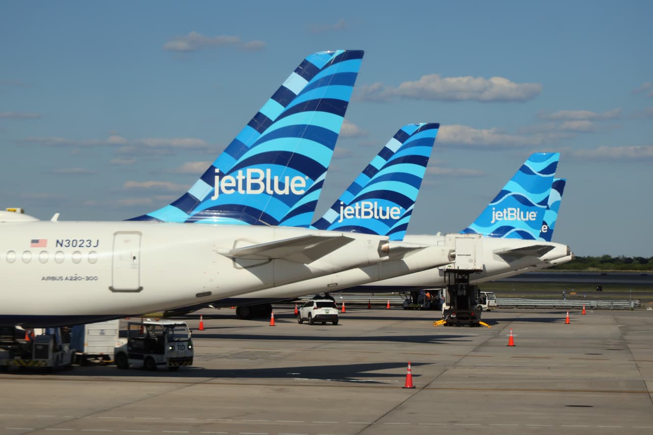 JetBlue has been losing money for years. It just charted a path to profitability. — Austin Business news