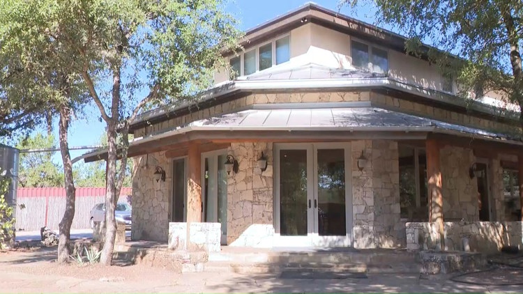 Austin teen mental health treatment center expands capacity — KVUE (Austin), Austin Health news