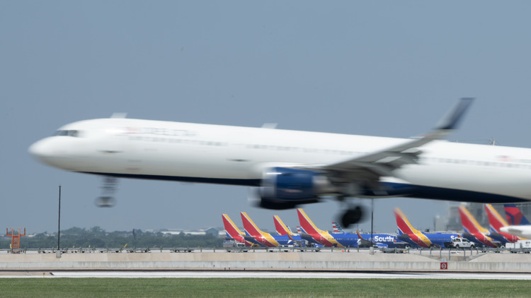 Ground delay issued at Austin airport Friday; officials confirm reports of 'elevated' rideshare demand — KVUE (Austin)